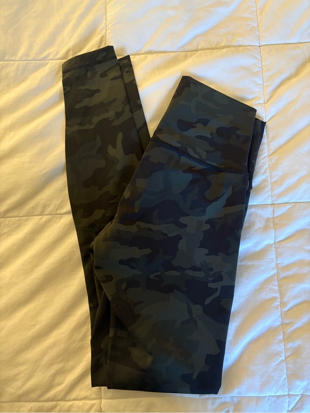 Lululemon Wunder High Rise 28” Camo Multi Gator Green